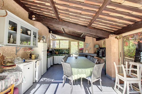 A VENDRE Maison Draguignan 4 pièces 101 m² avec PISCINE sur un terrain de 1429 m²