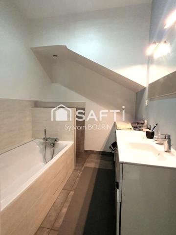 Maison 4 pièces (2 chambres) de 105m² à PARCIEUX