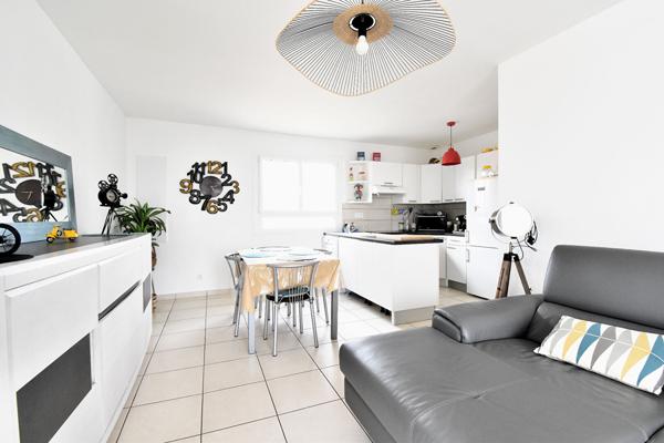 Maison Ensemble immobilier - 2 maisons - Cestas 224 m²