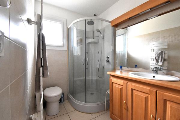 Maison Ensemble immobilier - 2 maisons - Cestas 224 m²
