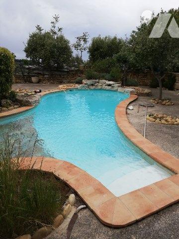 Magnifique villa de 155 m2 (avec piscine & vue mer) sur terrain de 1668 m² à Septèmes-Les-Vallons