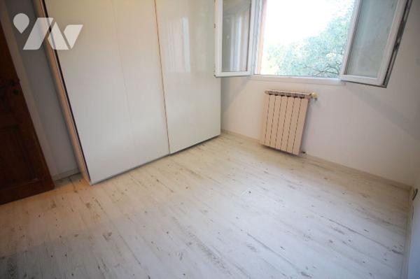 Magnifique villa de 155 m2 (avec piscine & vue mer) sur terrain de 1668 m² à Septèmes-Les-Vallons