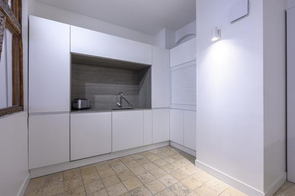 Appartement d’exception – 4 pièces – Environ 150 m²