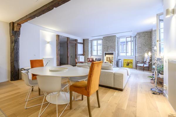 Appartement d’exception – 4 pièces – Environ 150 m²