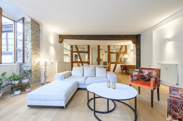 Appartement d’exception – 4 pièces – Environ 150 m²