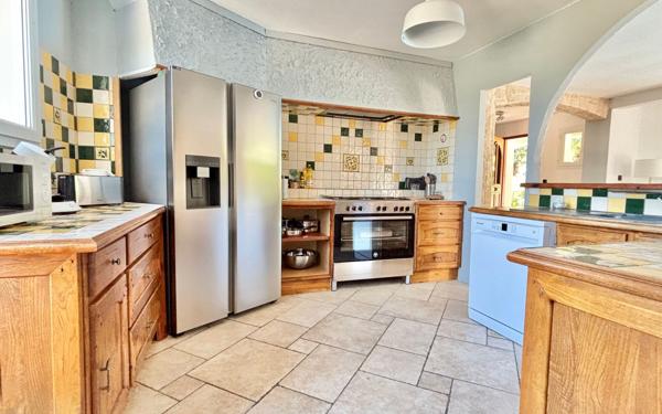 Maison à vendre    4 pièces •  Saint-Augustin