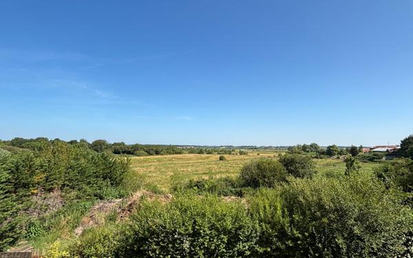 Maison à vendre    4 pièces •  Saint-Augustin