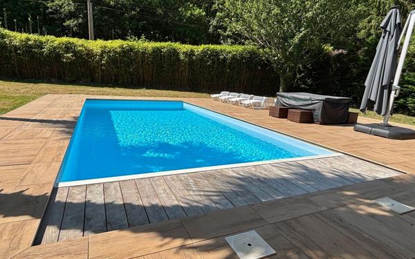 Maison à vendre    4 pièces •  Saint-Augustin