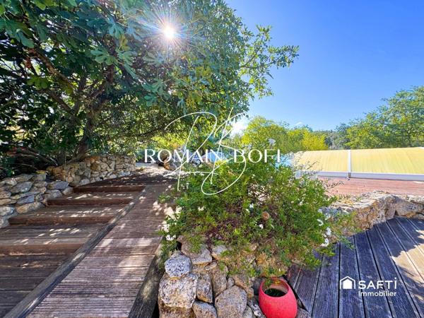 Maison 4 pièces de 156m2 sur 1786m2 de terrain avec piscine