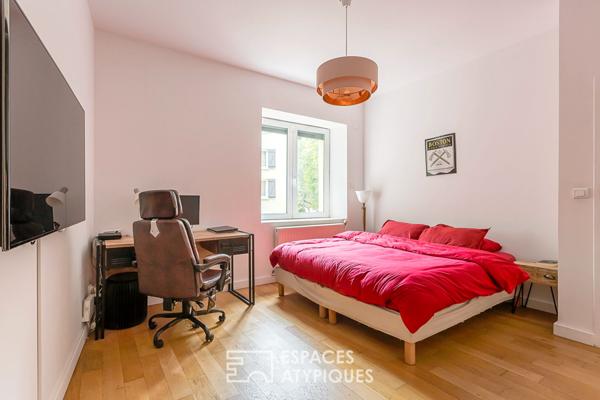 Appartement rénové dans un ancien moulin avec terrasse