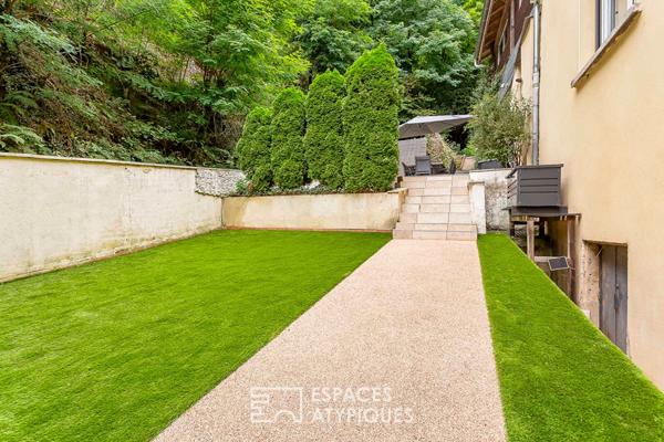 Appartement rénové dans un ancien moulin avec terrasse