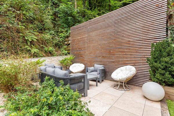Appartement rénové dans un ancien moulin avec terrasse