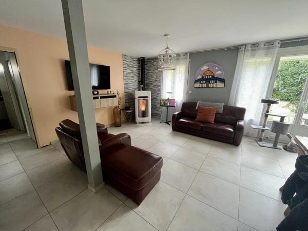 Vente Maison 7 pièces 143 m2 à Dourdan