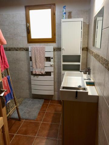 COUP DE COEUR ! SEYNE, CHALET T4/T5 SANS TRAVAUX !