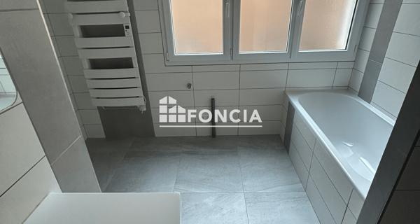Location Appartement 5 pièces 95.18 m² - Rethel 08300
