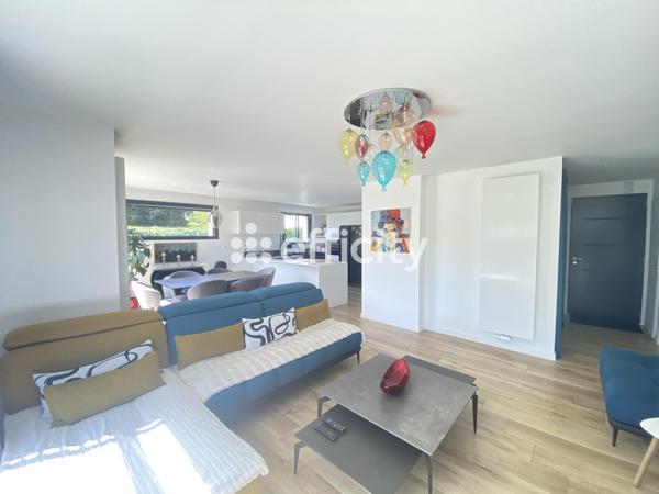 Maison 5 pièces - 102 m² Bien prestige