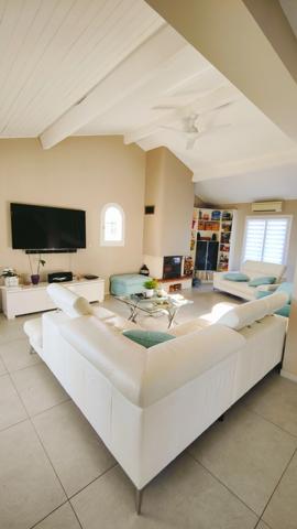 Maison coup de coeur de 6 pièces avec piscine, véranda, emplacement privilégié, SAINT JEAN D'ILLAC (33)