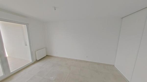 Location Appartement 47 m² - Morières-lès-avignon 84310