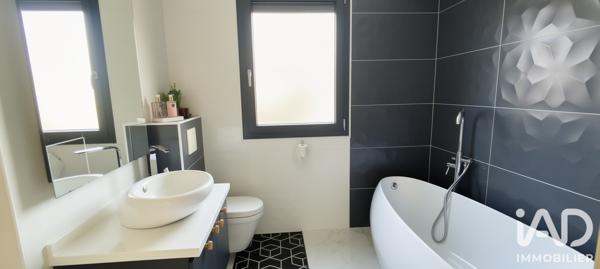 Maison à vendre 8 pièces 170 m² Brive-la-Gaillarde