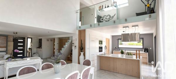 Maison à vendre 8 pièces 170 m² Brive-la-Gaillarde