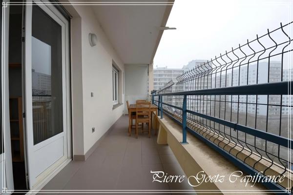 Appartement 2 pièces avec grand balcon à l’Esplanade, idéal pour habiter ou investir à Strasbourg.