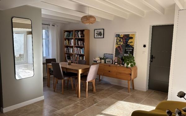 Maison à vendre    5 pièces •  Nieul-sur-Mer