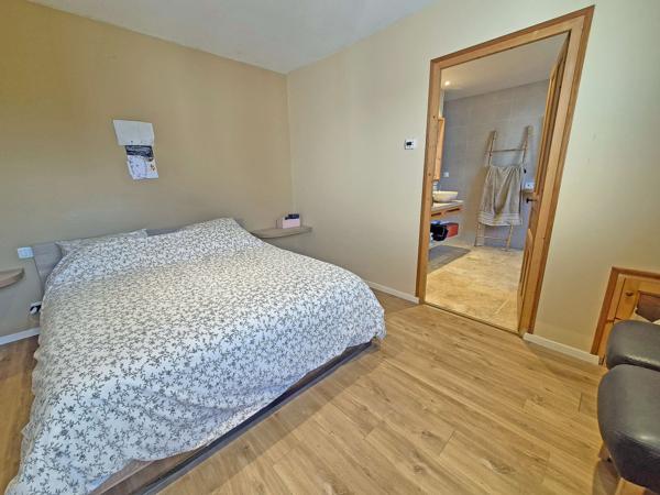 Belle maison contemporaine 7 pieces 500 metres de la plage Guisseny