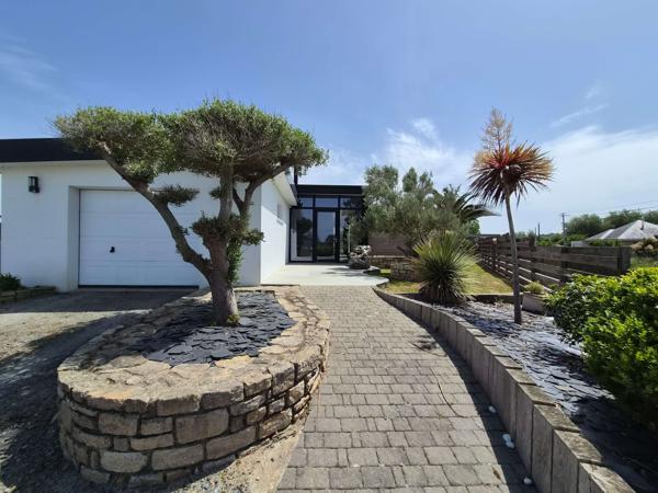 Belle maison contemporaine 7 pieces 500 metres de la plage Guisseny