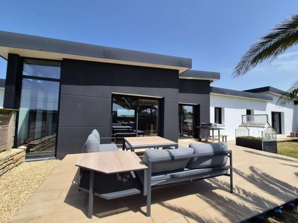 Belle maison contemporaine 7 pieces 500 metres de la plage Guisseny