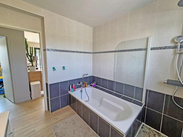 Belle maison contemporaine 7 pieces 500 metres de la plage Guisseny