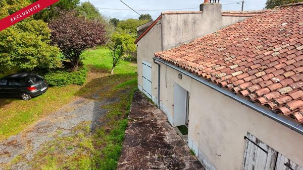 Maison de plain pied à rénover - La Chapelle Bâton