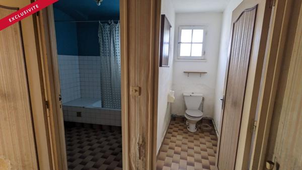 Maison de plain pied à rénover - La Chapelle Bâton