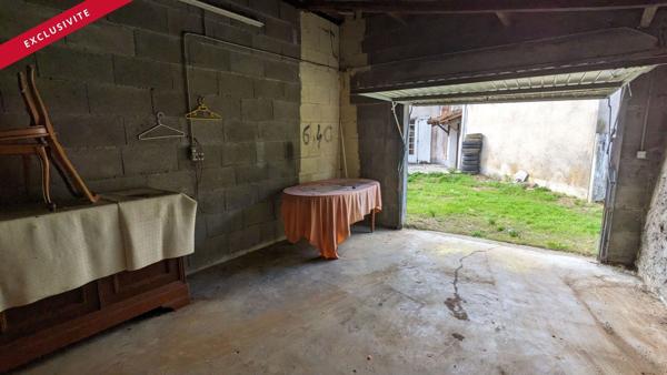 Maison de plain pied à rénover - La Chapelle Bâton