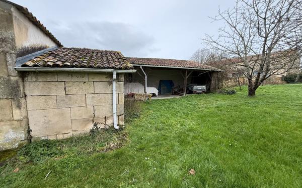 Maison à vendre    6 pièces •  Cozes