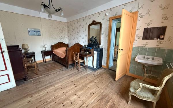 Maison à vendre    6 pièces •  Cozes