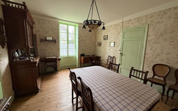 Maison à vendre    6 pièces •  Cozes