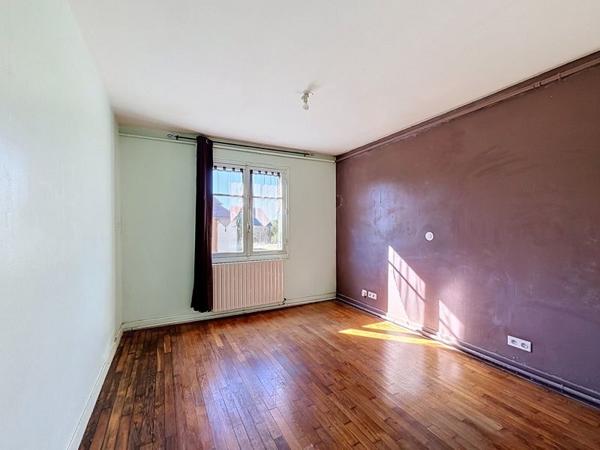 Maison à vendre 89 000 € Méasnes 4 p 90 m² DPE F