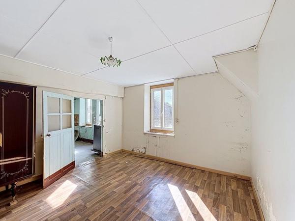 Maison à vendre 89 000 € Méasnes 4 p 90 m² DPE F