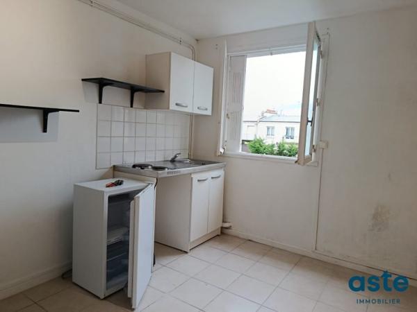 STUDIO / CHAMBRE DE SERVICE – BREST SAINT-MARC