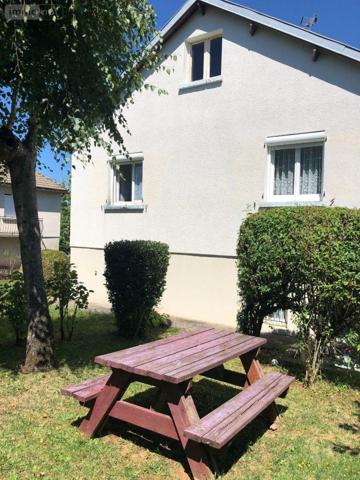Maison à vendre à Mauriac dans le Cantal (15200), ref : 15060/1219