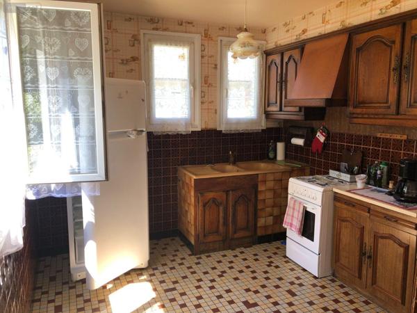 Maison à vendre à Mauriac dans le Cantal (15200), ref : 15060/1219