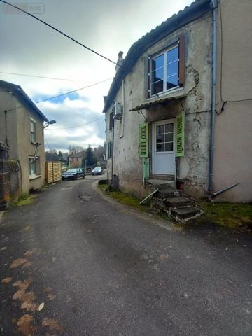 Maison à vendre à Saint-Flour dans le Cantal (15100), ref : FG/2404