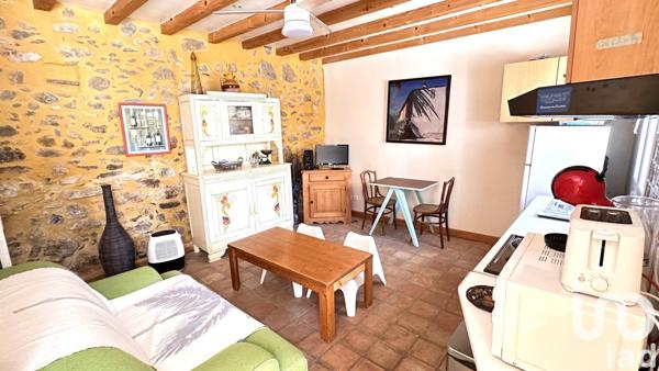 Maison 7 pièces de 204 m² à Hyères (83400)