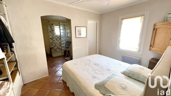 Maison 7 pièces de 204 m² à Hyères (83400)