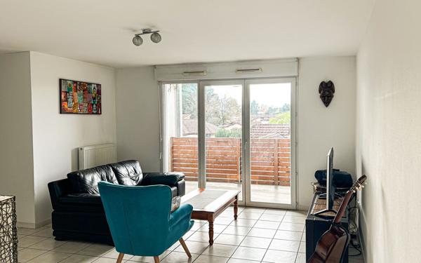 Appartement à vendre    3 pièces • 70,82 m2 Pau