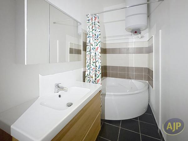 Location appartement Nantes : 1 000 € - AJP Immobilier Nantes Ouest