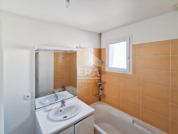 Maison Marseille 4 pièces avec extérieur et garage