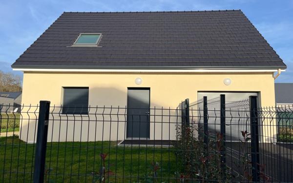 Maison à louer    3 pièces • 102,27 m2 Saint-Sébastien-de-Morsent