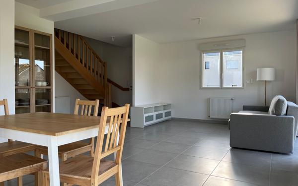 Maison à louer    3 pièces • 102,27 m2 Saint-Sébastien-de-Morsent