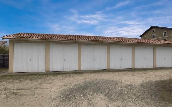 Immeuble à vendre    6 pièces • 120 m2 Langon